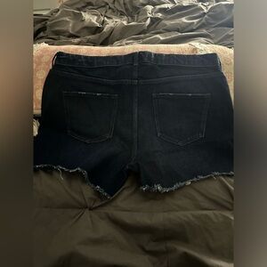 Zara size 18 dark wash denim cutoff shorts
